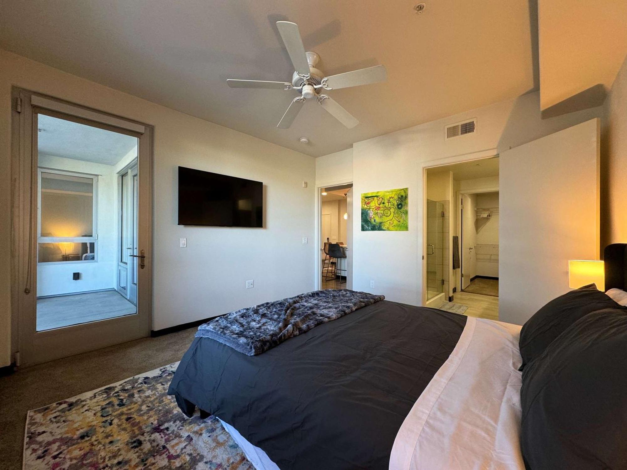Apartment 2br Weho Mid Century Lux